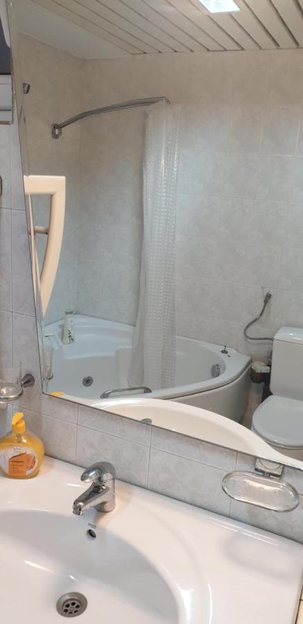Fabulous Family Apartment, Beverly Hills Mall Area Скопье Экстерьер фото